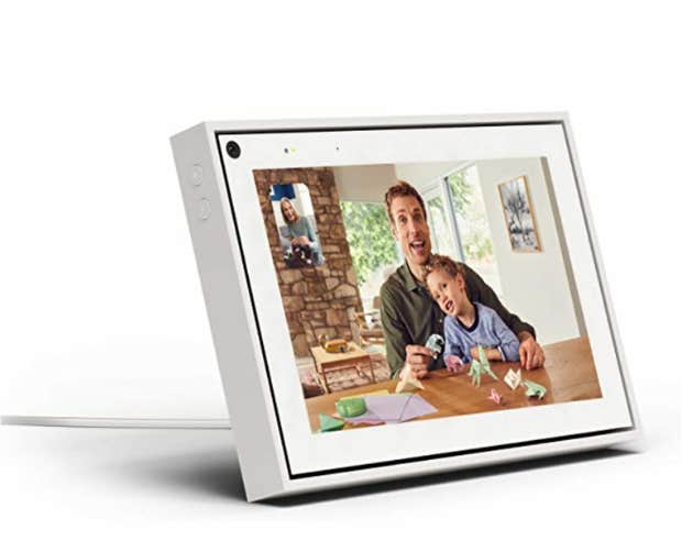 Christmas gifts for parents / facebook portal mini