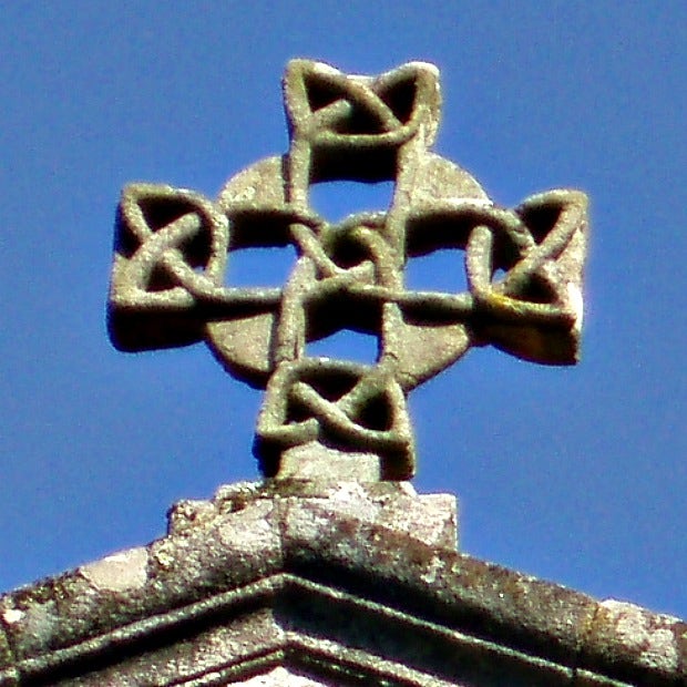 celtic knot love symbol