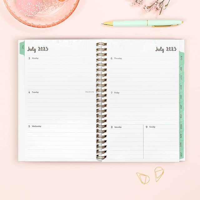 Blue Sky Yearly Planner