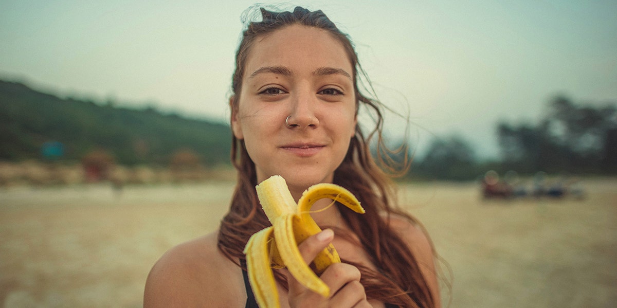 What Happens When You ONLY Eat Bananas For 12 Days Straight