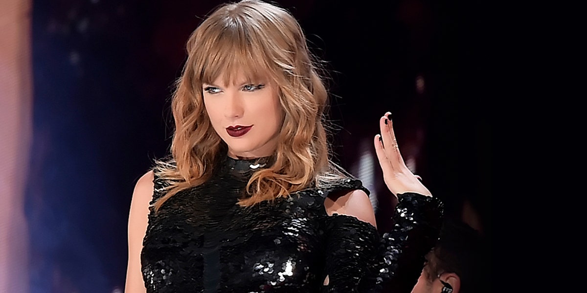 5 Alt-Right Reasons & Theories That Taylor Swift Is A Nazi And Her Song 'Look What You Made Me Do' Is A White Supremacy Anthem