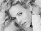 Maria Bello: Engaged? Maria Bello: Engaged?