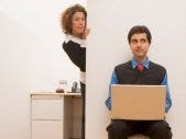 spying woman she's making a relationship mistake