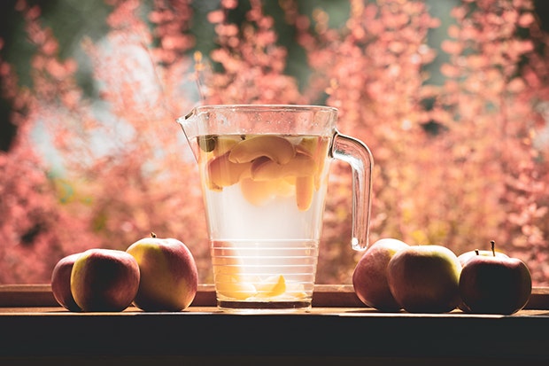 Sweet Bourbon Peach Lemonade BBQ Cocktail Drink Recipes
