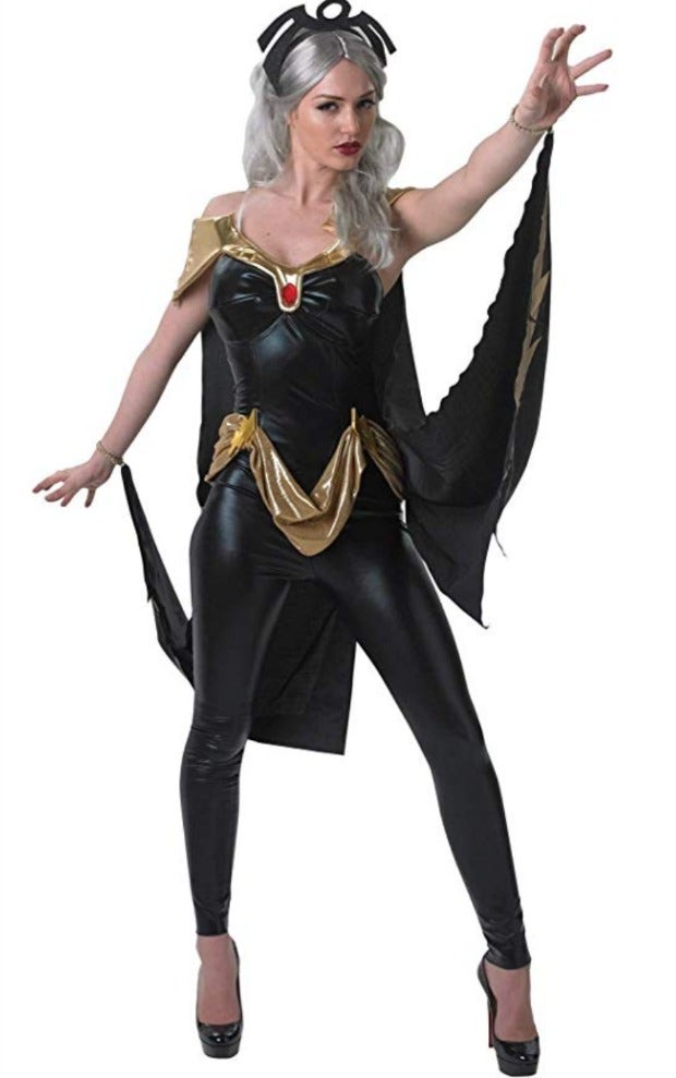 Cancer zodiac sign costume Storm