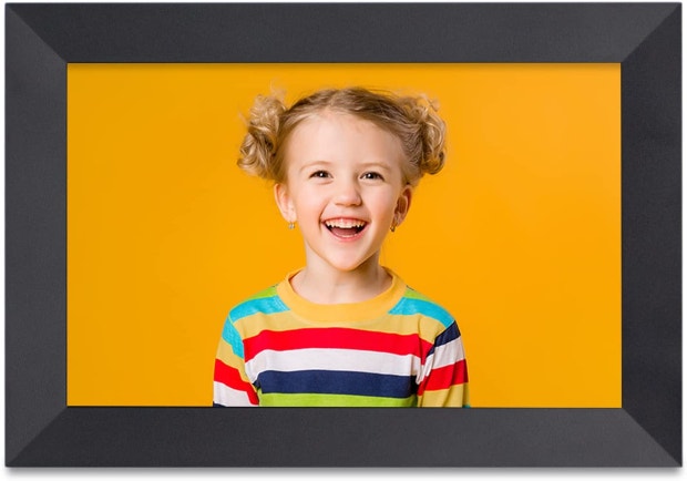 employee gift ideas digital photo frame