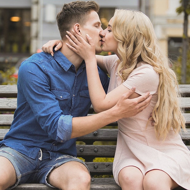 park bench best places to make out