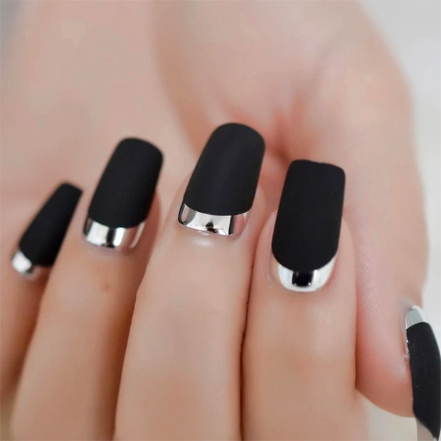 chrome nail ideas matte and metallic