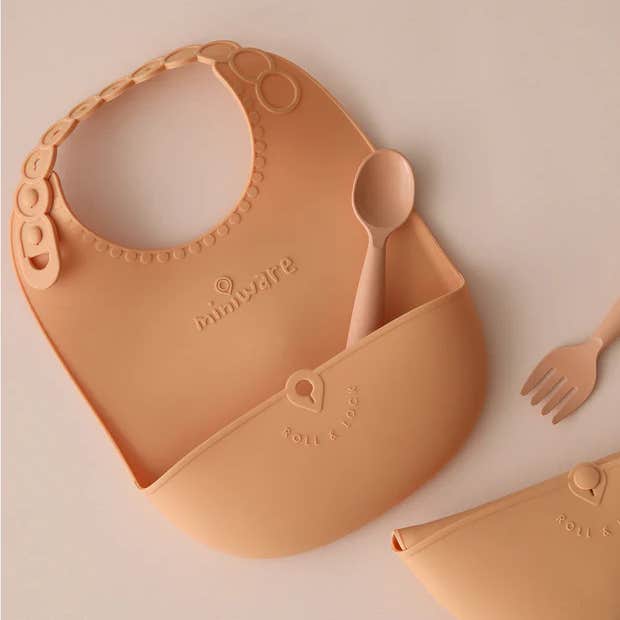 Miniware Roll &amp;amp; Lock Silicone Bib