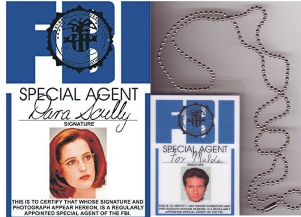 x files scully and mulder badges