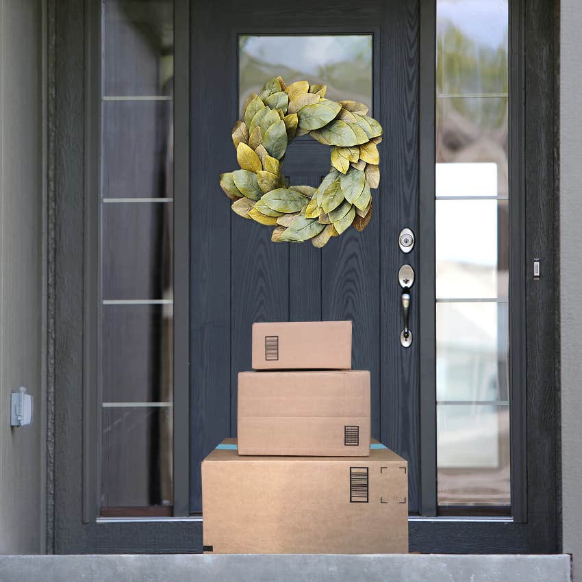 Homeowners association member fines neighbor for too many packages on doorstep