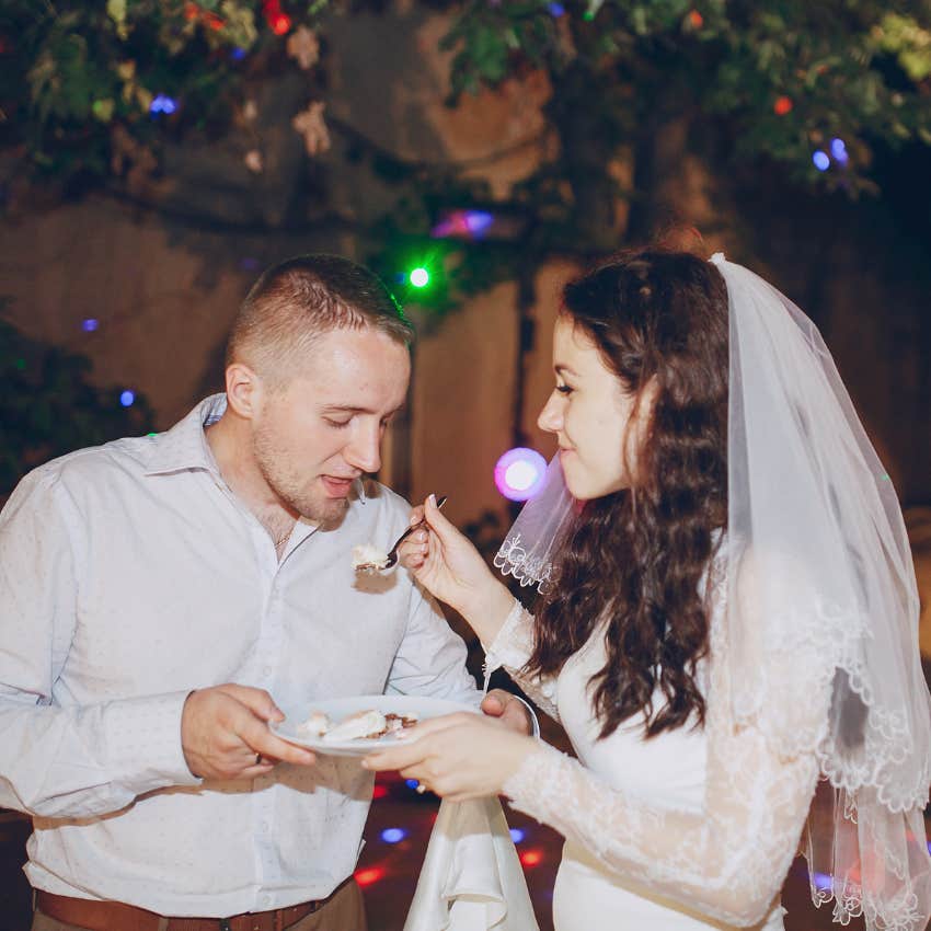 wedding photographers reveal how they can tell if a couple will divorce by the cake