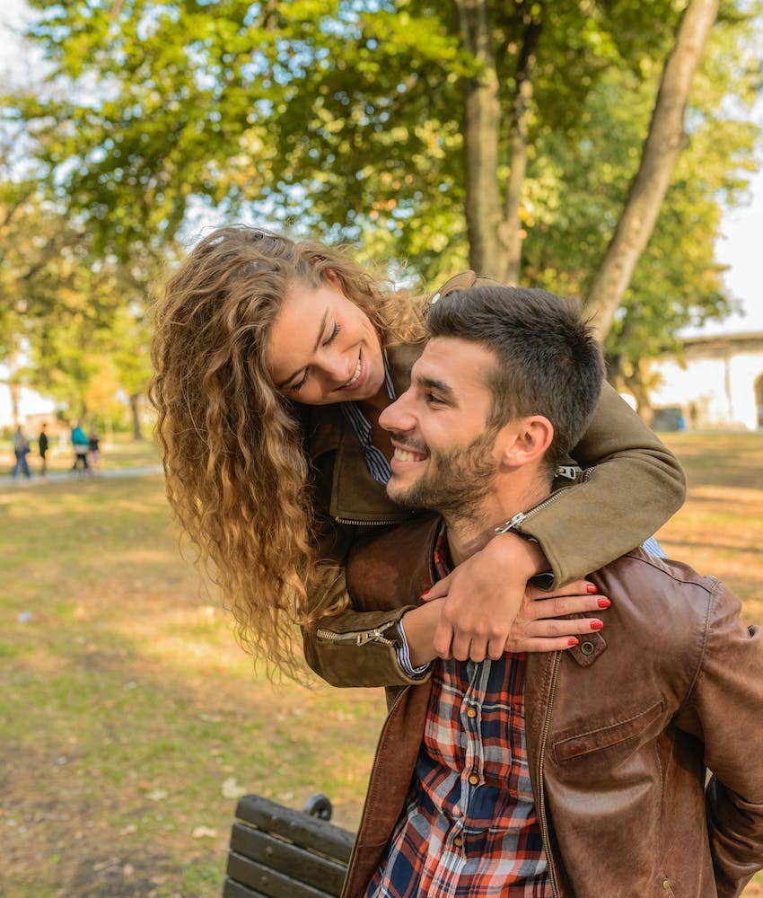 signs you've fallen into genuine true love with your soulmate