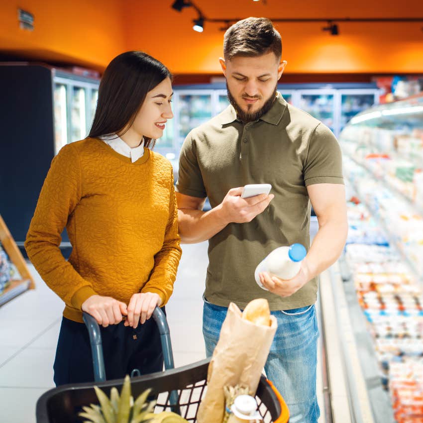 Man Says He And His Wife Spend 1200 On Groceries Every Month 