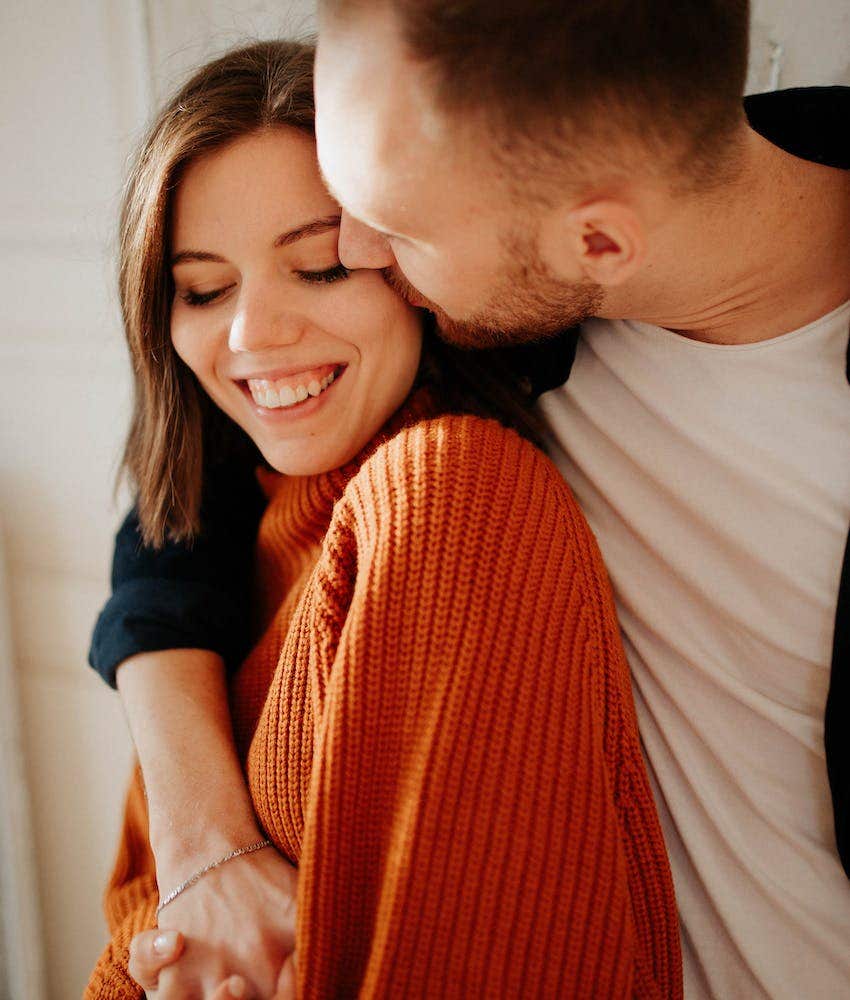 happy couples in healthy relationships have these things in common