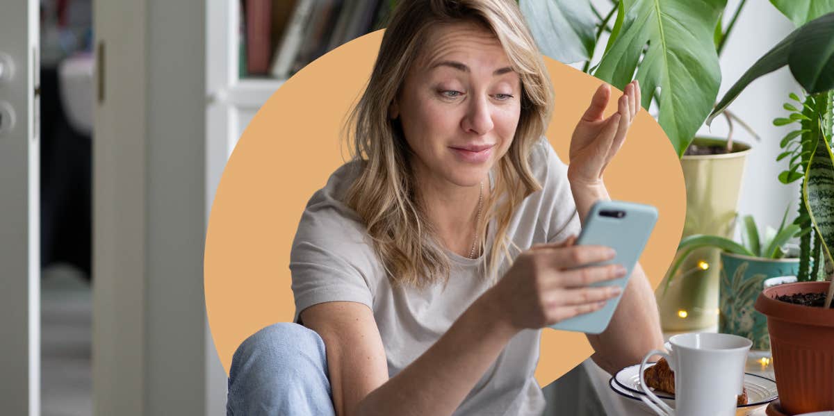 woman realizing that her boyfriend hasn't responded to her text and is at the beach with another girl