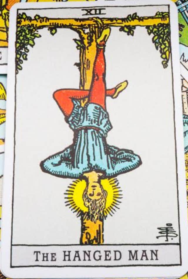 hanged man tarot card