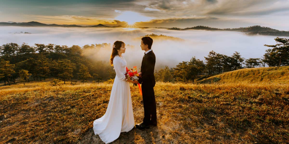If You Marry "Up" Or "Down," Prepare For These 4 Uncomfortable Issues married couple