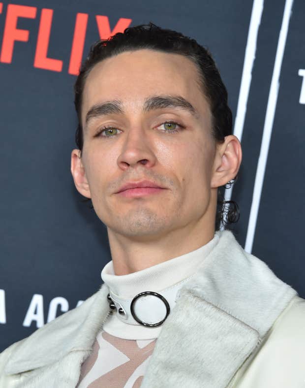 Irish actor Robert Sheehan