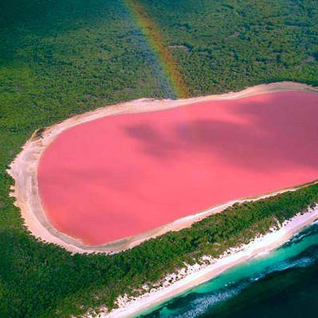 Lake Hillier, Australia