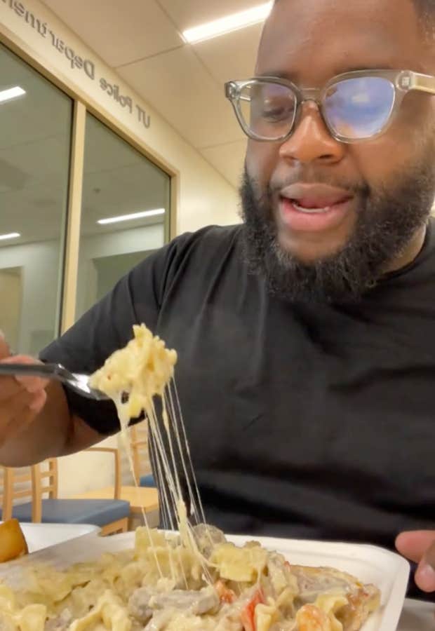 Dre films himself eating cafeteria food he ordered at his local hospital.