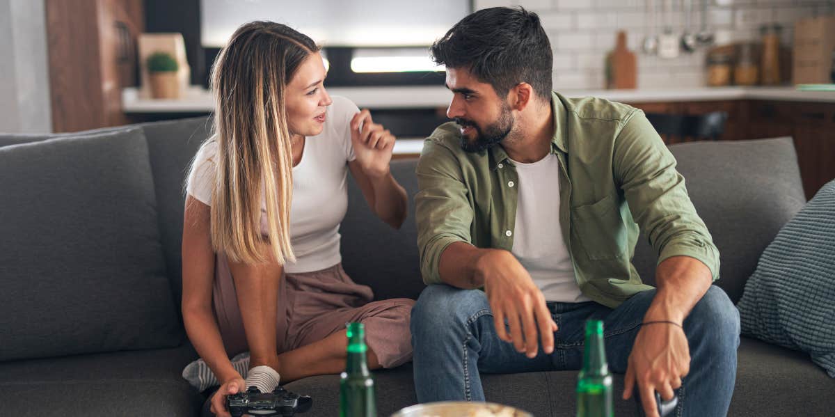 Why Most Men Believe In Love At First Sight, According To Research man falling in love with woman