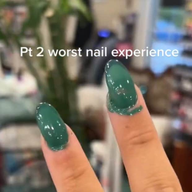 woman refuses to pay for terrible manicure