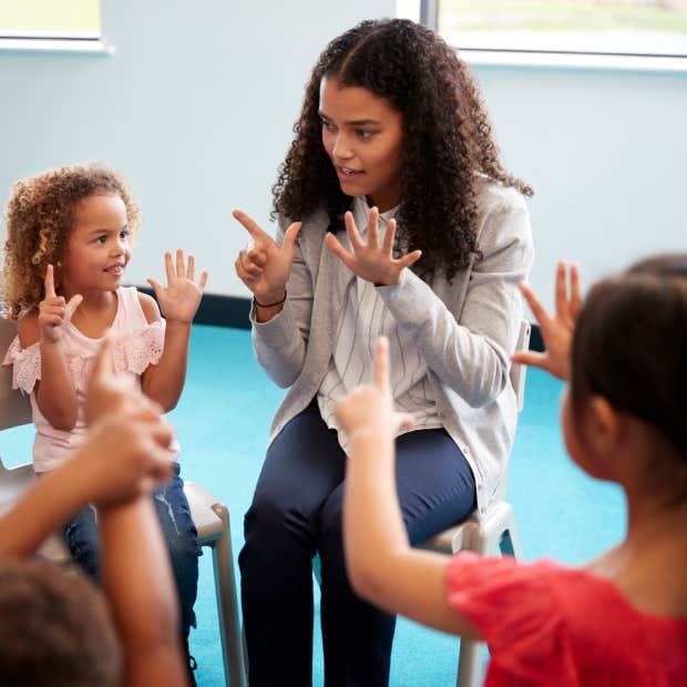 teacher refuses to help students catch up on work after their parents took them on a 2 week vacation