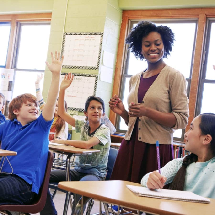 teacher made her students write apology letters to their substitute