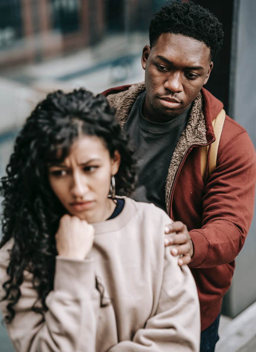 mixed signals men give when they aren&#039;t relationship material