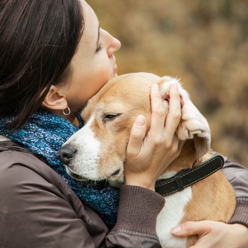 Woman Asks For A Sign From Her Pup Who Passed Away And Another Dog Delivered The Message 