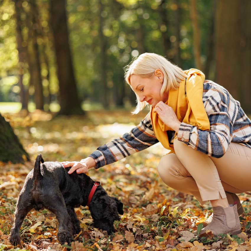 mom calls woman rude for fawning over puppy but not her baby