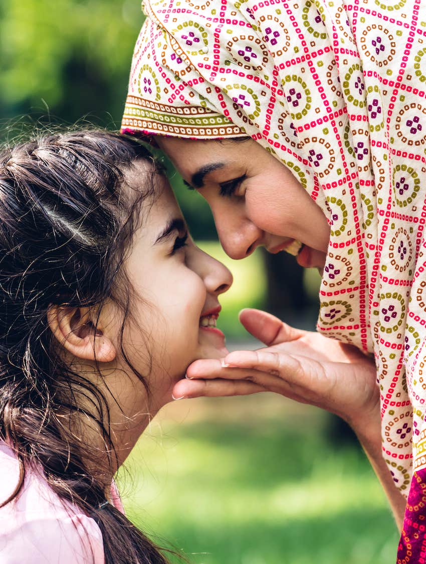 Encouraging her daughter with love