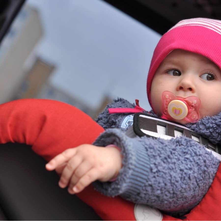 Mom Without A Vehicle Had To Stand In The Car Line Holding Her Baby To Drop Him Off At Daycare