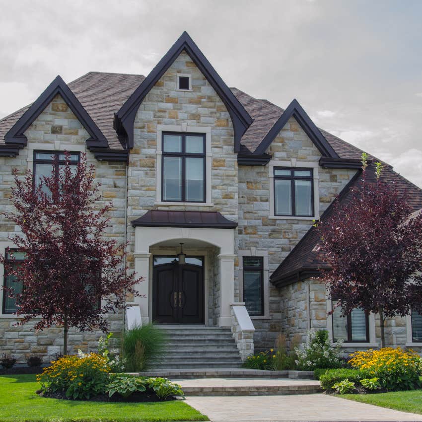 Woman Won&#039;t Let Her Son&#039;s Baby Mama Move Into Her Mansion