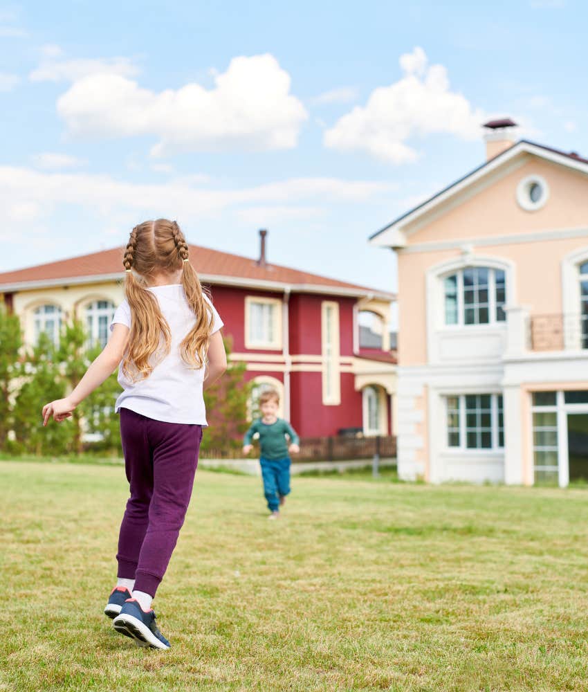 Mom Says Trust Your Gut After A Bad Feeling About Her Neighbor Turned Out To Be True