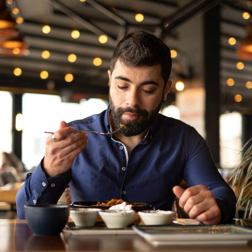 Man Eats At The Restaurant Before His Dinner Date Arrives, Then Wonders Why She’s Upset