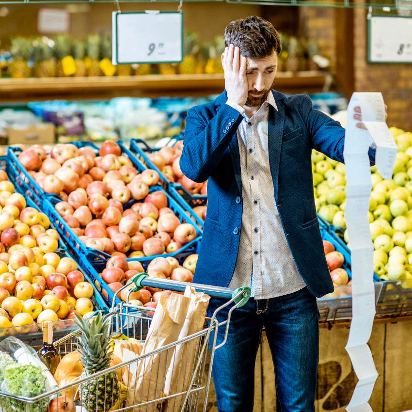 Dad Says He Can&#039;t Do This Anymore After Buying Cheap Dinners And Snacks At The Grocery Store