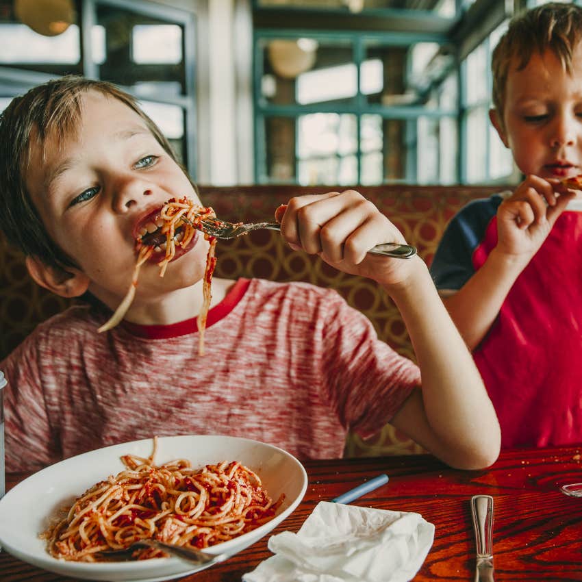 Mother Urges Other Parents To Stop Bringing Their Children To Nice Restaurants