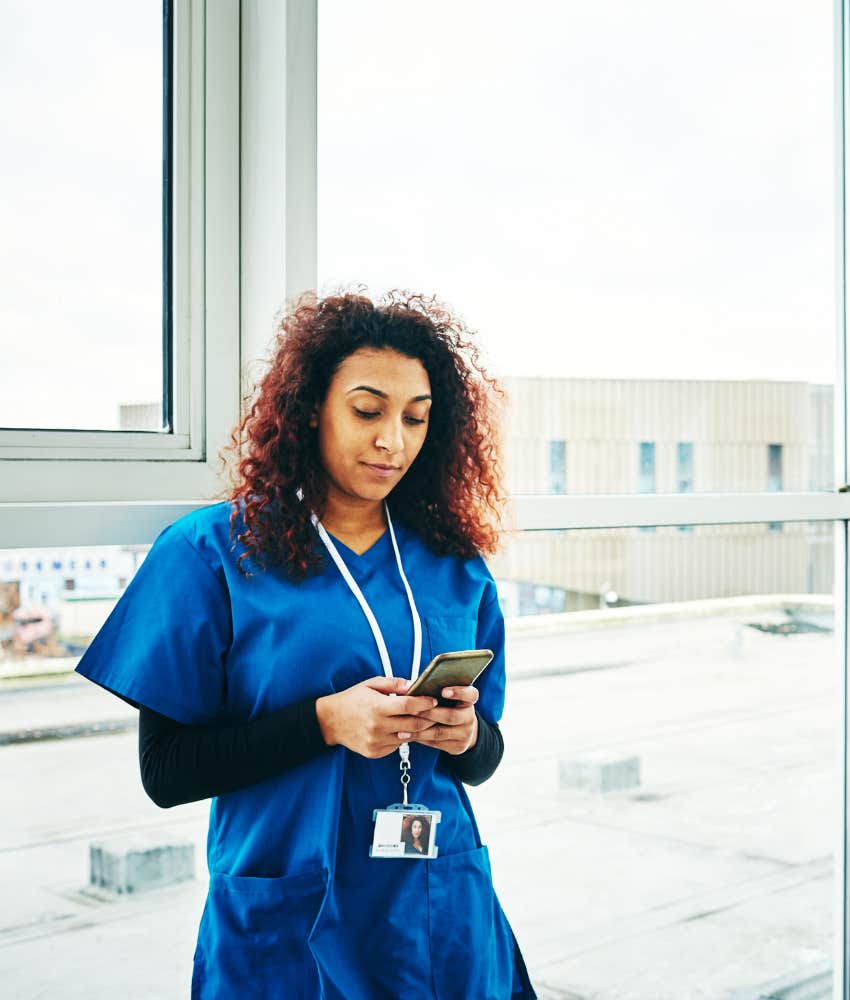 Nursing Student Refuses To Give Her Phone To Her Teacher For The Day