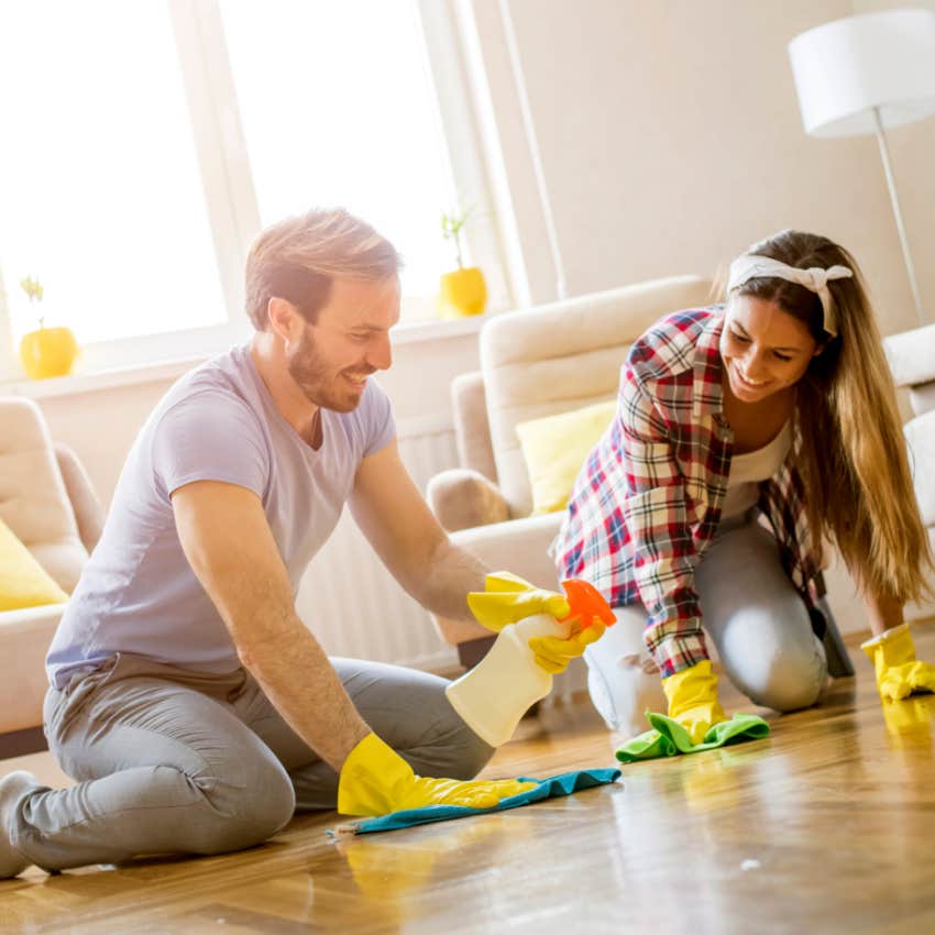 couple sharing chores