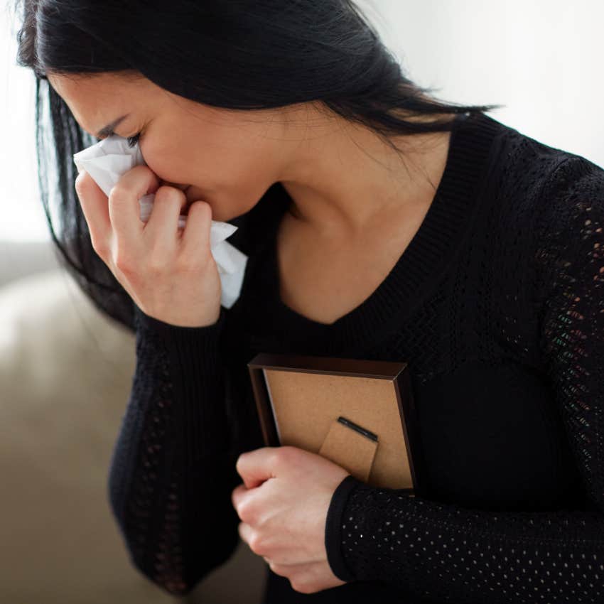 Woman Shocked By Her Sister&#039;s Cruel Response To Her Miscarriage 