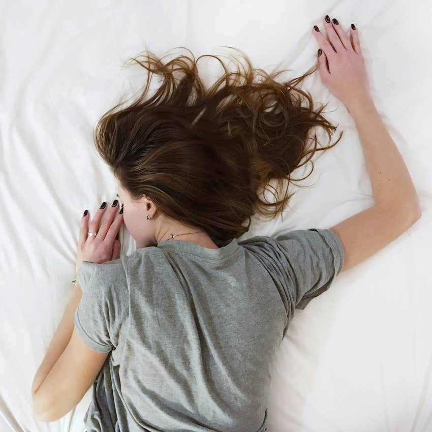 Sleep Experts Warn That What We&amp;apos;ve Been Told About The Correct Sleep Position Is All Wrong