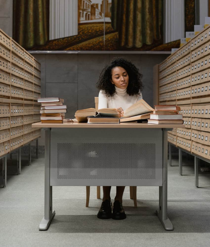 Texas Librarian Keeps Secret Shelf Of Banned Books For High School Students To Read