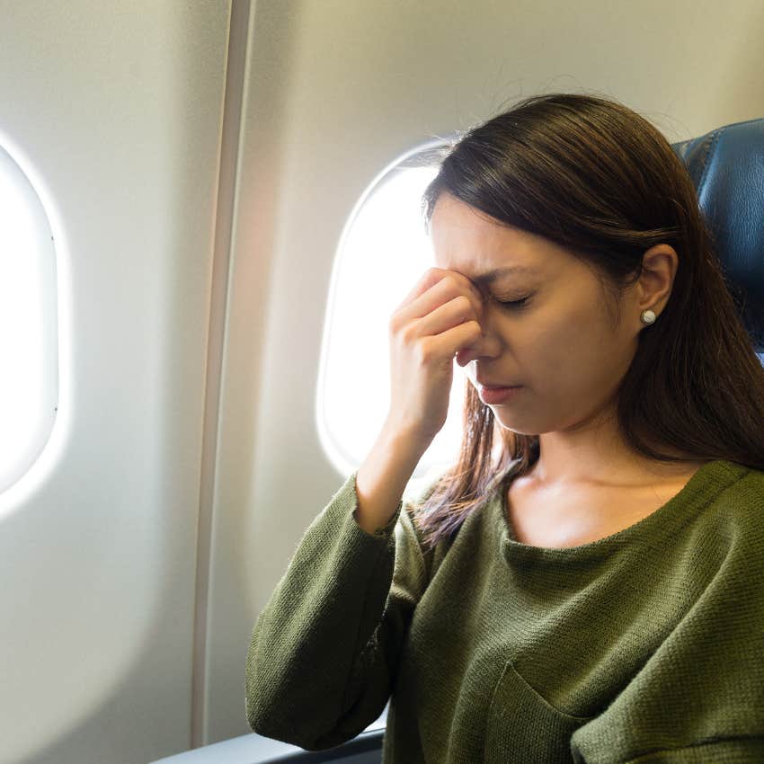 Passenger Says Flight Attendants Did Nothing While A Mysterious Liquid Dropped On Her From An Overhead Bin