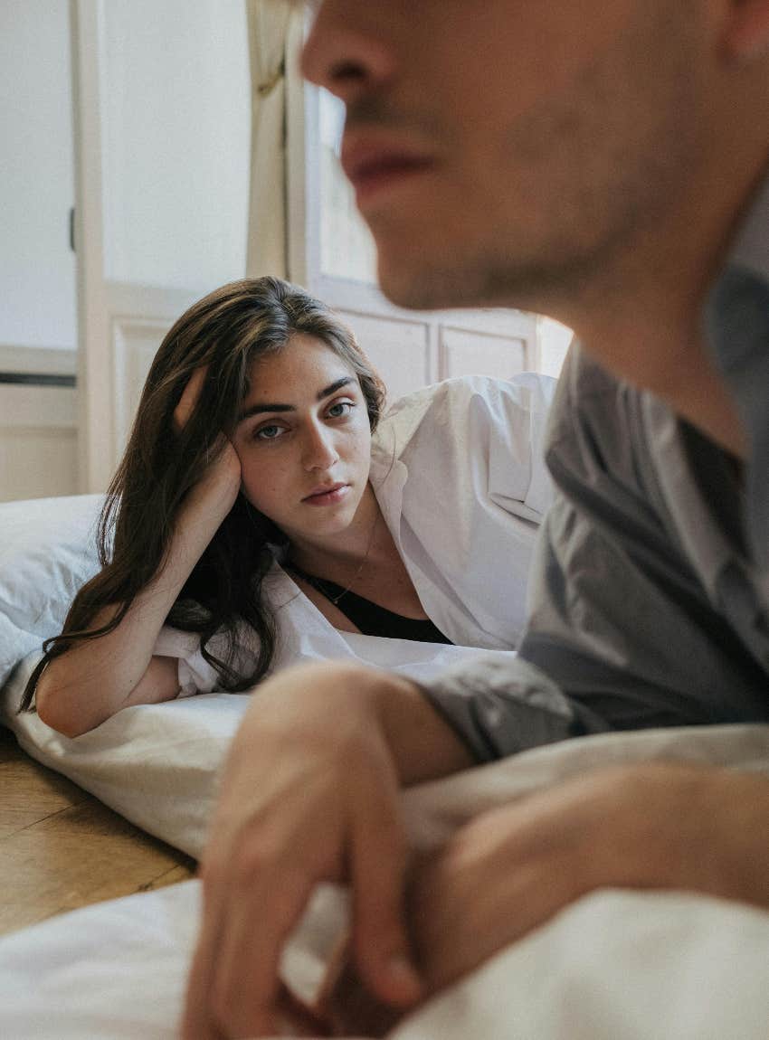 10 Signs Your Boyfriend Is Cheating In Your Relationship