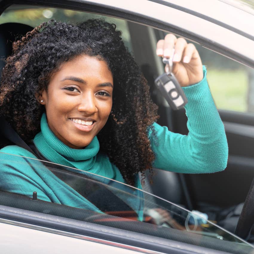 Young Woman Raises Three Younger Brothers Alone Without A Car 