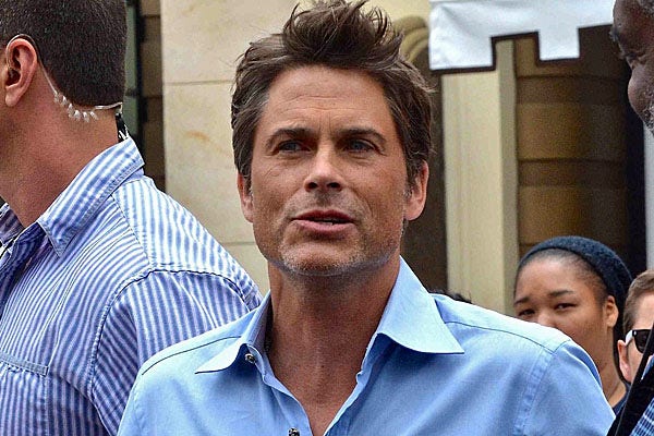 rob lowe extra