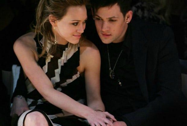 incolors.club/collectionhdwn-hilary-duff-and-joel-madden-2004.htm