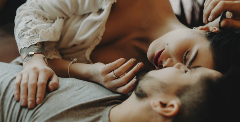 signs of falling in love signs of falling in love
